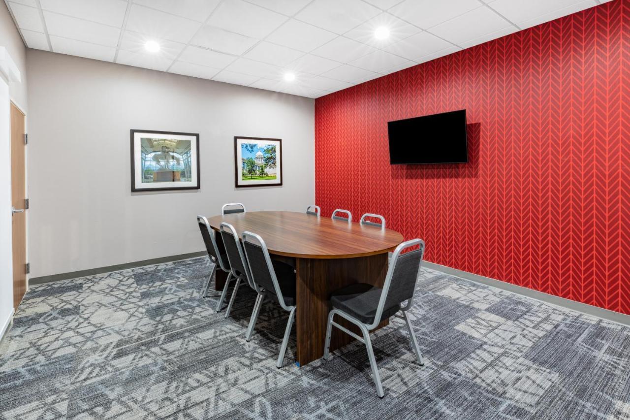 Hawthorn Extended Stay By Wyndham Oklahoma City Airport Bagian luar foto